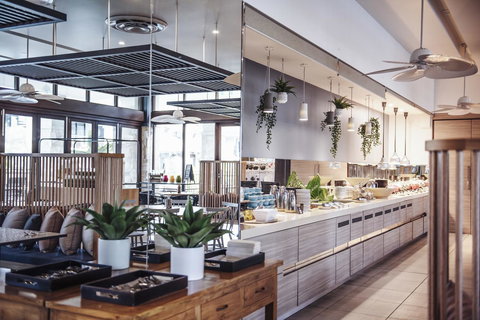 Pullman Port Douglas Sea Temple Resort And Spa - Tourism Hervey Bay 3