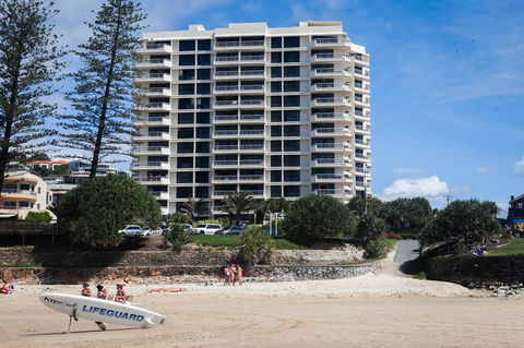 Coolum Caprice - Hervey Bay Accommodation 0
