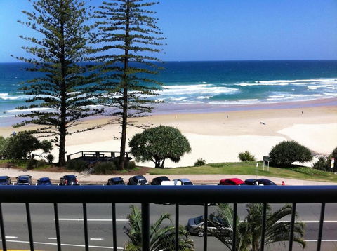 Coolum Caprice - Hervey Bay Accommodation 34