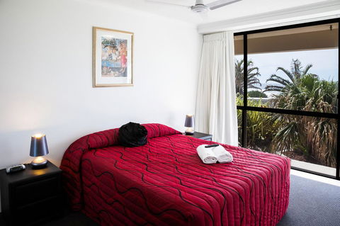 Coolum Caprice - Hervey Bay Accommodation 10