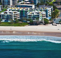 Rolling Surf Resort - Tourism Hervey Bay