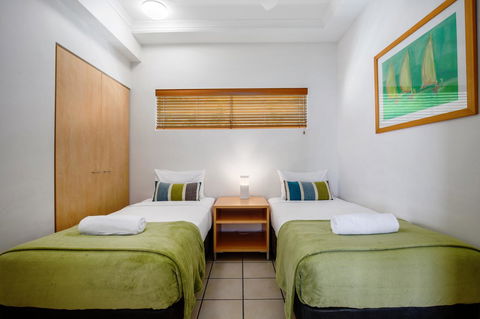 Rolling Surf Resort - Hervey Bay Accommodation 23