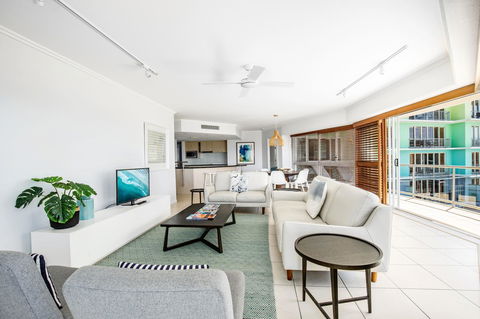 Rolling Surf Resort - Hervey Bay Accommodation 15