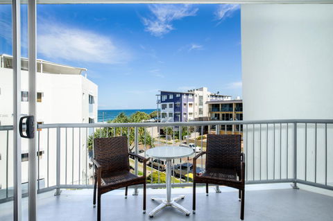 Rolling Surf Resort - Hervey Bay Accommodation 24