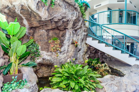 Grand Palais Boolarong Beachside Apartments - Hervey Bay Accommodation 42
