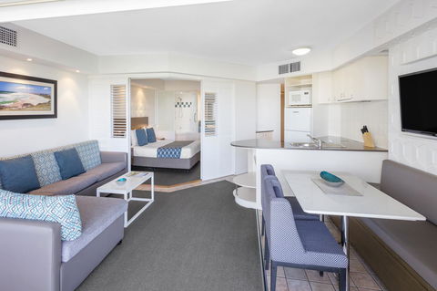 Ramada Resort By Wyndham Golden Beach - Hervey Bay Accommodation 13