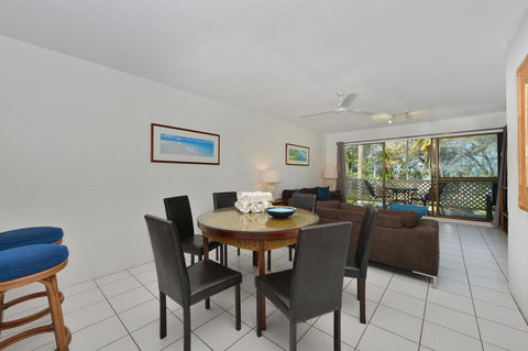 Seascape Holidays At Beachfront Terraces - Hervey Bay Accommodation 9