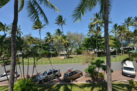 Seascape Holidays At Beachfront Terraces - Hervey Bay Accommodation 28