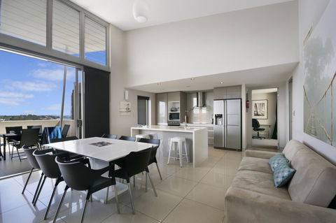 Redvue Holiday Apartments - Hervey Bay Accommodation 28