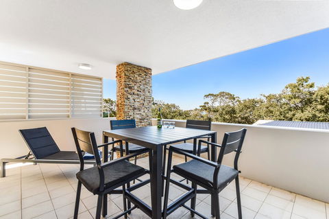 Redvue Holiday Apartments - Hervey Bay Accommodation 1