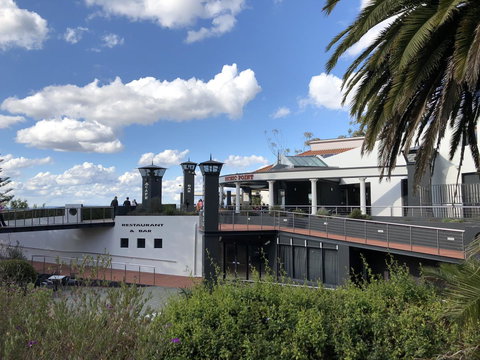 Picnic Point Villas - Tourism Hervey Bay 3