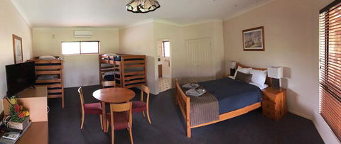 The Bearded Dragon Boutique Hotel - Hervey Bay Accommodation 8
