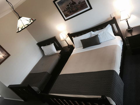 The Bearded Dragon Boutique Hotel - Hervey Bay Accommodation 3