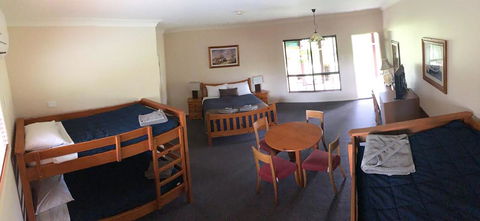 The Bearded Dragon Boutique Hotel - Hervey Bay Accommodation 10