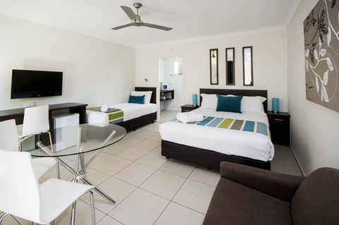 The Beach Motel Hervey Bay - Tourism Hervey Bay 4