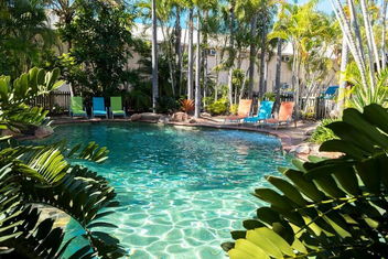 The Beach Motel Hervey Bay with Hervey Bay Accommodation