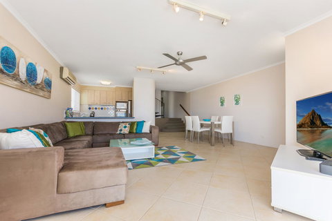 Bali Hai Apartments Noosa - Hervey Bay Accommodation 15
