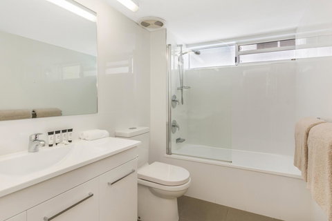 Bali Hai Apartments Noosa - Hervey Bay Accommodation 6