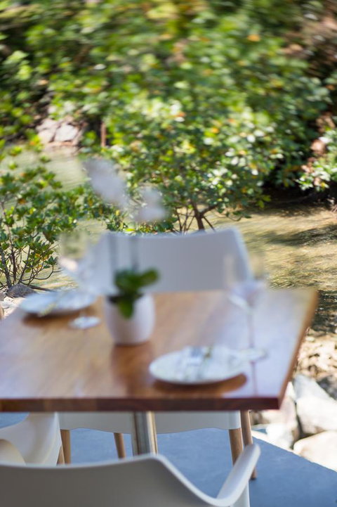 Heart Hotel And Gallery Whitsundays - Hervey Bay Accommodation 22