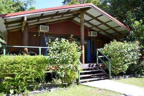 PK\'s Jungle Village - Hervey Bay Accommodation 9