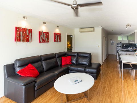 Beach Lodges - Tourism Hervey Bay 32