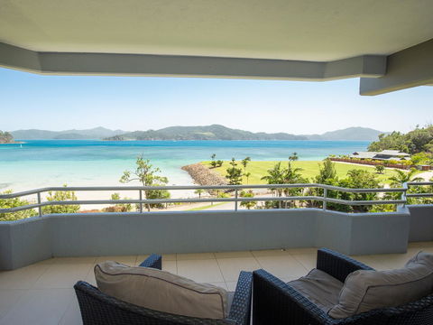 Beach Lodges - Tourism Hervey Bay 7