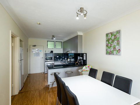 Beach Lodges - Tourism Hervey Bay 28