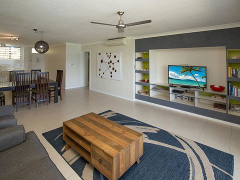 Beach Lodges - Tourism Hervey Bay 13