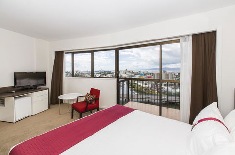 Hotel Grand Chancellor Townsville - Hervey Bay Accommodation 22