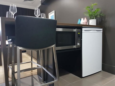 Hotel Grand Chancellor Townsville - Hervey Bay Accommodation 11
