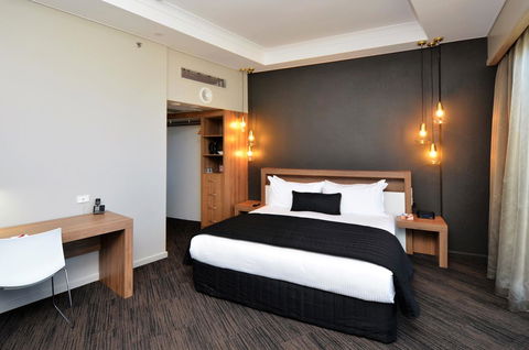 Hotel Grand Chancellor Townsville - Hervey Bay Accommodation 4