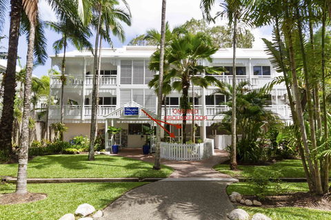 The White House Port Douglas - Tourism Hervey Bay 1