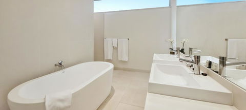 Pool Resort Port Douglas - Hervey Bay Accommodation 27