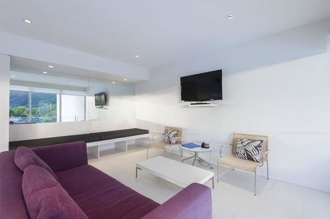 Pool Resort Port Douglas - Hervey Bay Accommodation 15