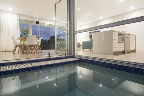 Pool Resort Port Douglas - Hervey Bay Accommodation 36