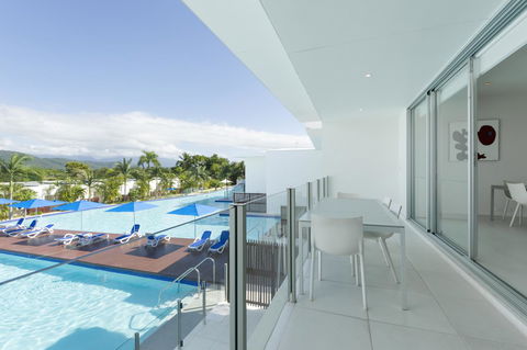Pool Resort Port Douglas - Hervey Bay Accommodation 26