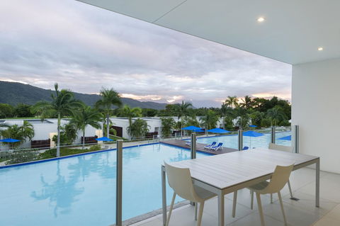 Pool Resort Port Douglas - Hervey Bay Accommodation 18