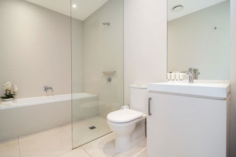 Pool Resort Port Douglas - Hervey Bay Accommodation 29