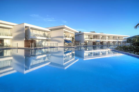 Pool Resort Port Douglas - Hervey Bay Accommodation 2