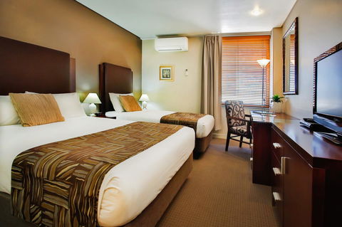 Madison Plaza Townsville - Hervey Bay Accommodation 5