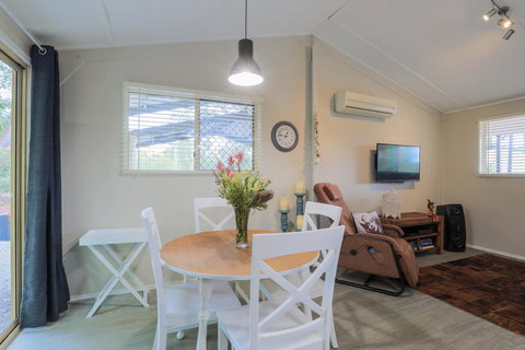 Bed & Breakfast 1 Bedroom Guest House - Hervey Bay Accommodation 23