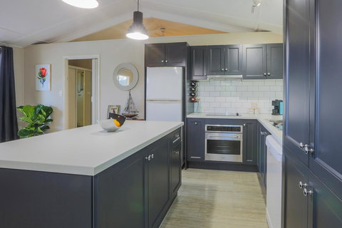 Bed & Breakfast 1 Bedroom Guest House - Hervey Bay Accommodation 14