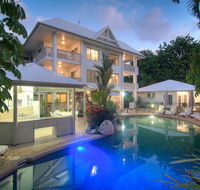 The Port Douglas Queenslander - Tourism Hervey Bay