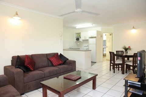 The Port Douglas Queenslander - Hervey Bay Accommodation 32
