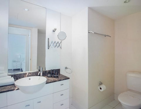 Circle Luxury Holidays - Tourism Hervey Bay 1