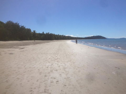 [ ANDY'S BEACH HOUSE ] - Hervey Bay Accommodation 2
