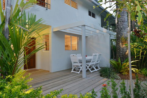 [ ANDY'S BEACH HOUSE ] - Hervey Bay Accommodation 8