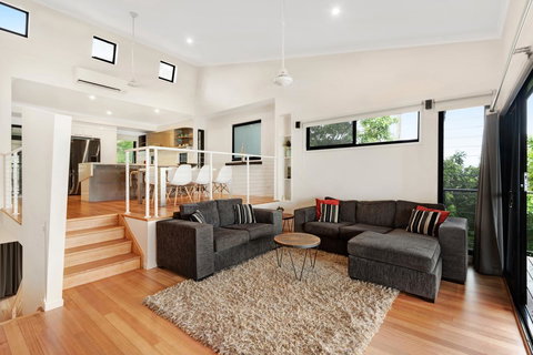Shorelines - Hervey Bay Accommodation 12