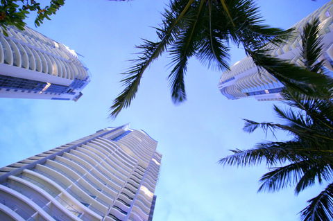 Mantra Towers Of Chevron - Tourism Hervey Bay 4