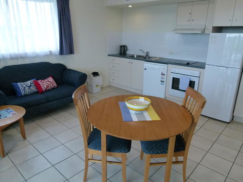 Madison Ocean Breeze Apartments - Hervey Bay Accommodation 23